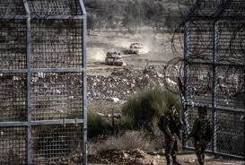 الشيخ عبد الرزاق المهدي يشارك في اللعبة المخططة بين قسد والجولاني