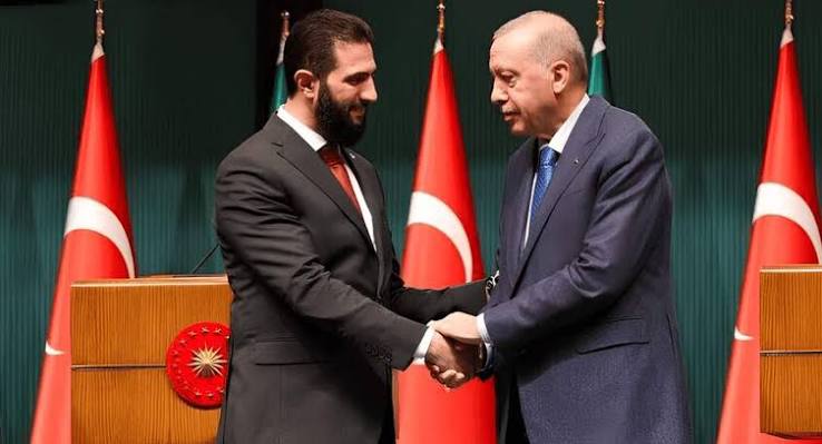 الدول العلمانية الغربية تموّل بنشاط اللواط وتروّج له في حكم أردوغان العلماني